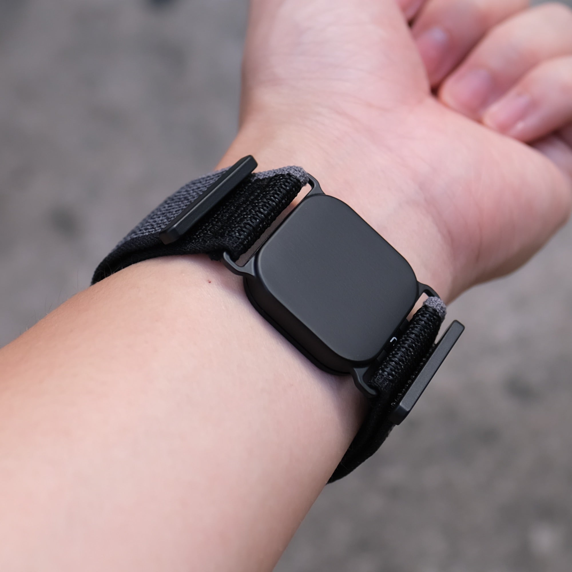 Pin & Buckle Charge Weave Apple Watch Band - Fabric Apple Watch Band with Wireless Charging - Wireless Charger - on Wrist
