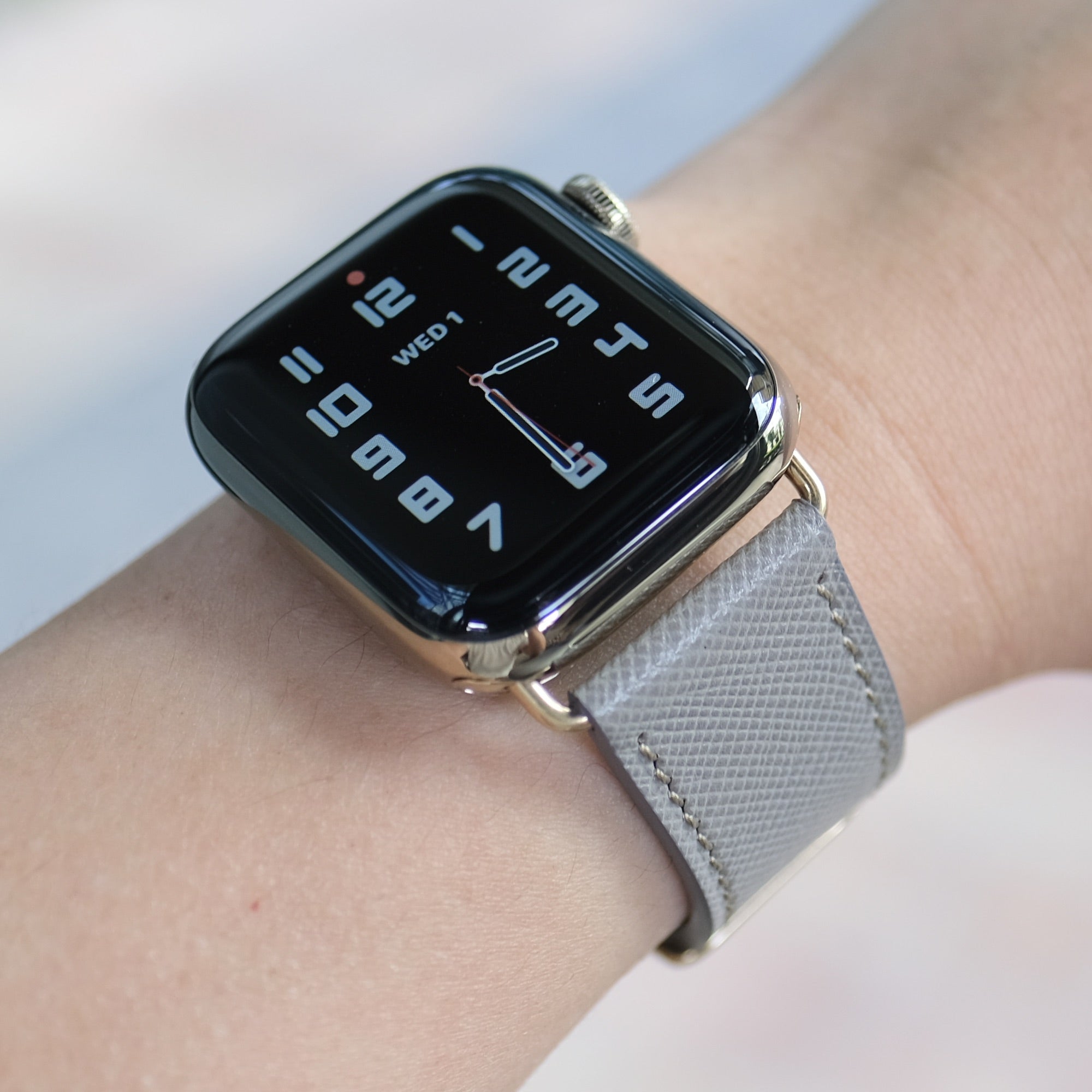 Pin and Buckle Apple Watch Bands - Saffiano Leather Apple Watch Bands - Grigio Chiaro - Gold - on Wrist