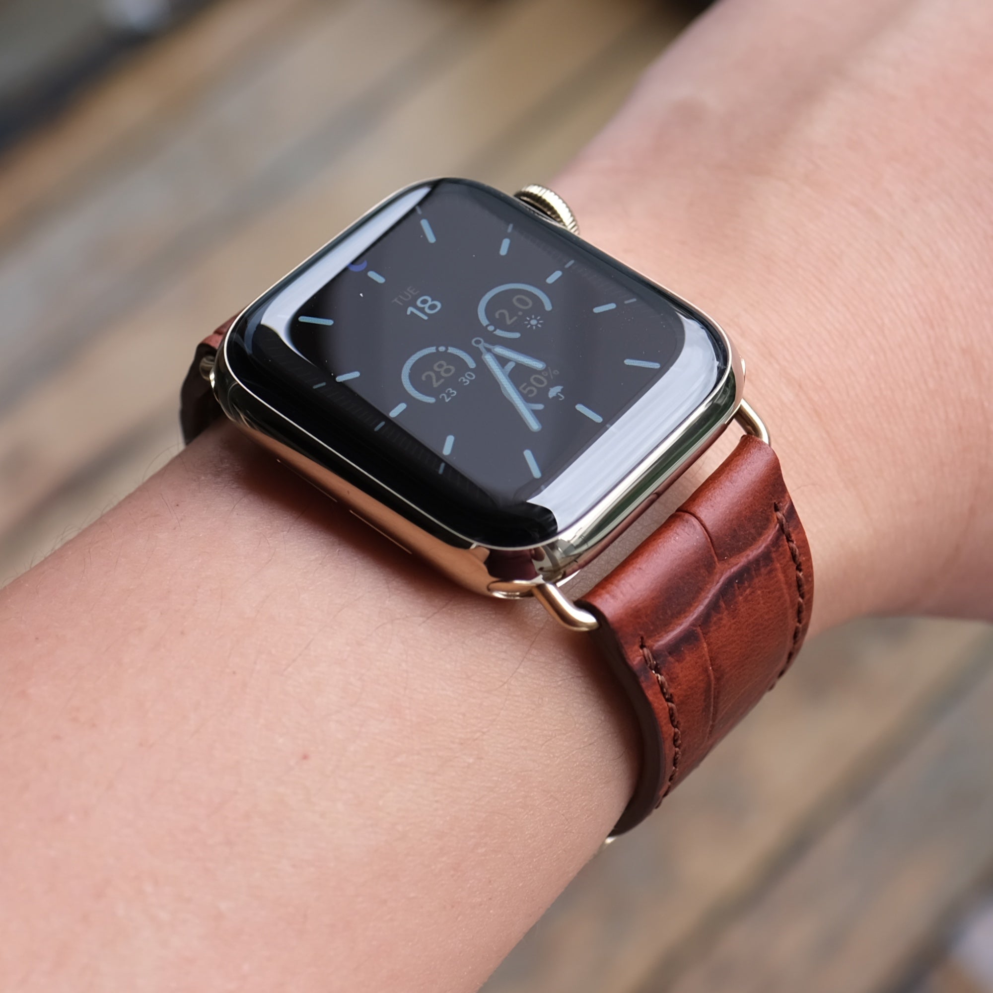 Pin and Buckle - Embossed Full-Grain Leather Apple Watch Bands
