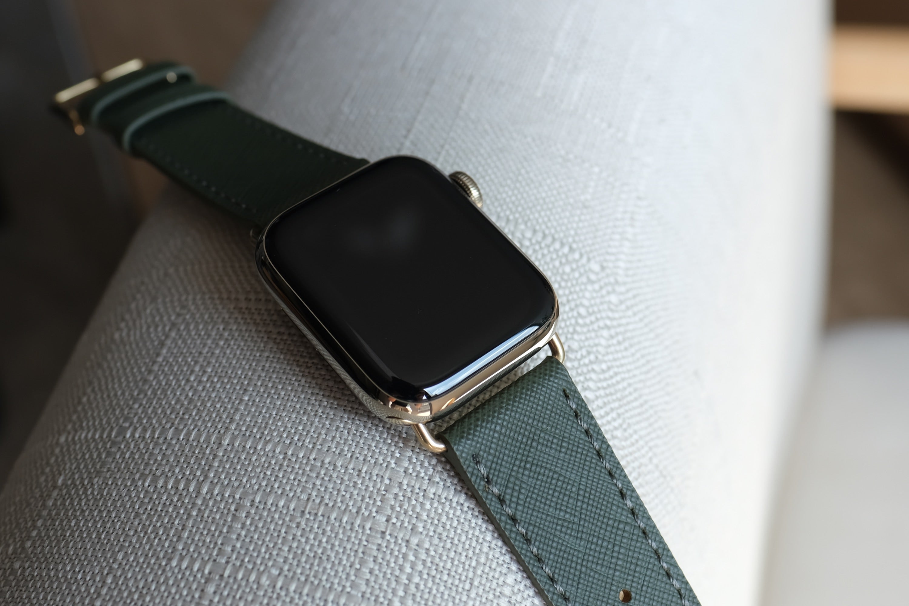 Pin and Buckle Apple Watch Bands - Saffiano - Textured Leather Apple Watch Bands - Oak Green