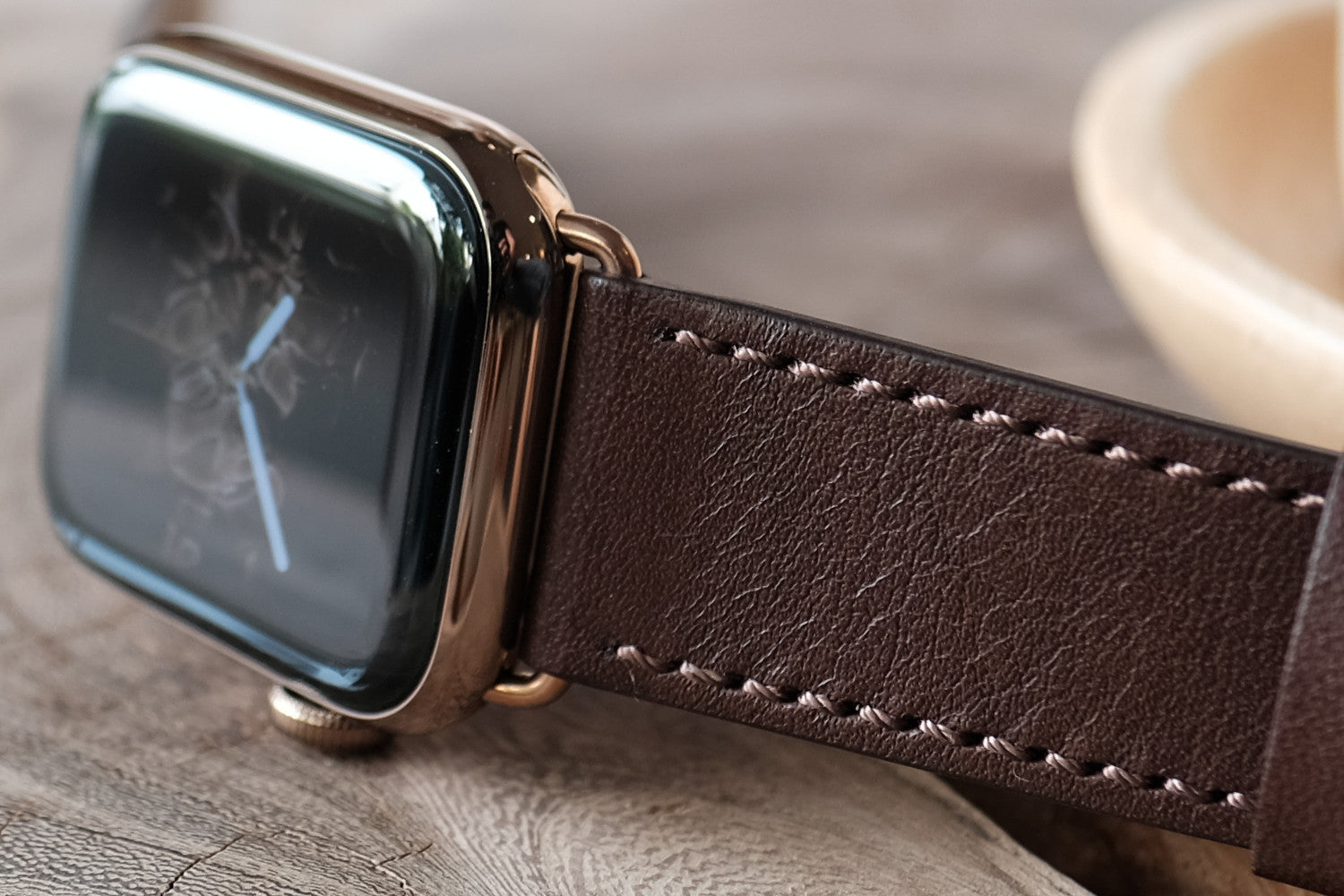 Pin and Buckle Apple Watch Straps - Full Grain Vegetable Tanned Leather - Luxe - Mocha Brown - Full Grain Vegetable Tanned Leather