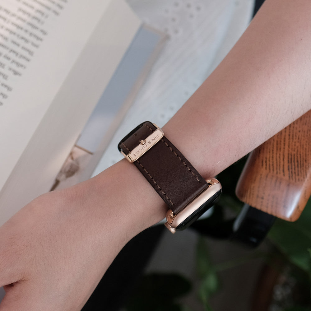 Pin & Buckle  Full-Grain Leather Apple Watch Band - Nero Black