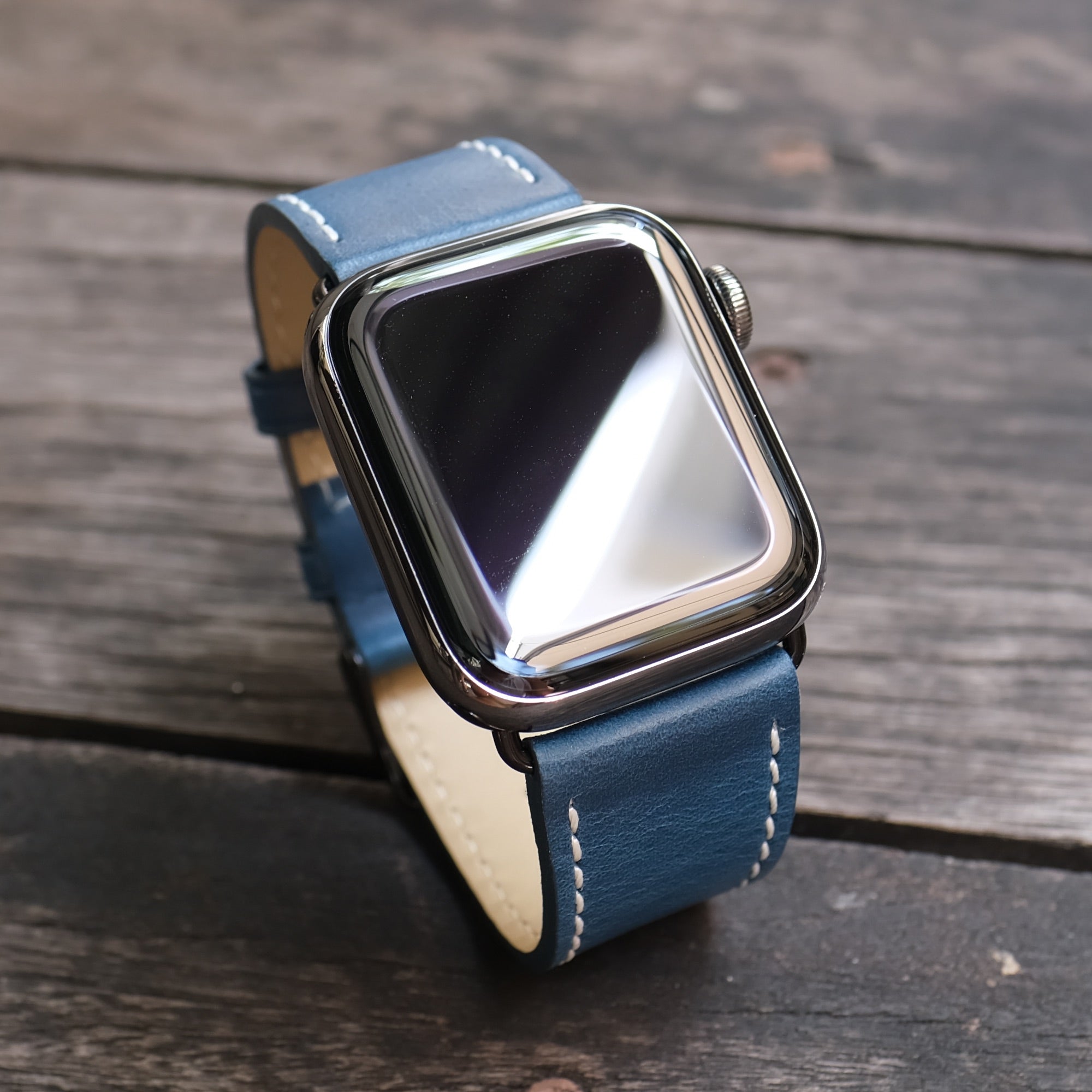 Pin and Buckle Apple Watch Bands - Full Grain Vegetable Tanned Leather - Luxe - Ocean Blue - Black